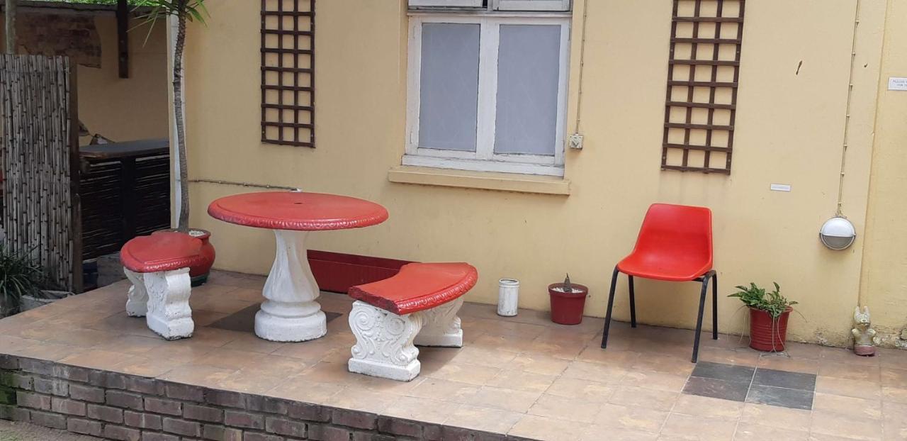 Jikeleza Lodge Port Elizabeth Eksteriør bilde